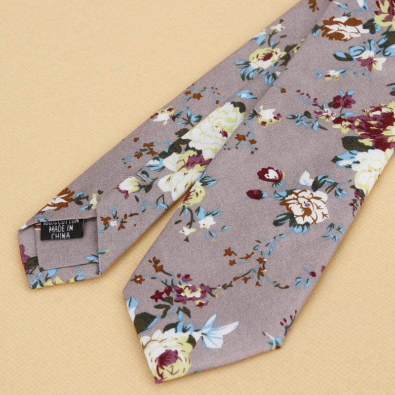 Brandneue florale Krawatte für – Skinny Tie Men Bewertung und Preis