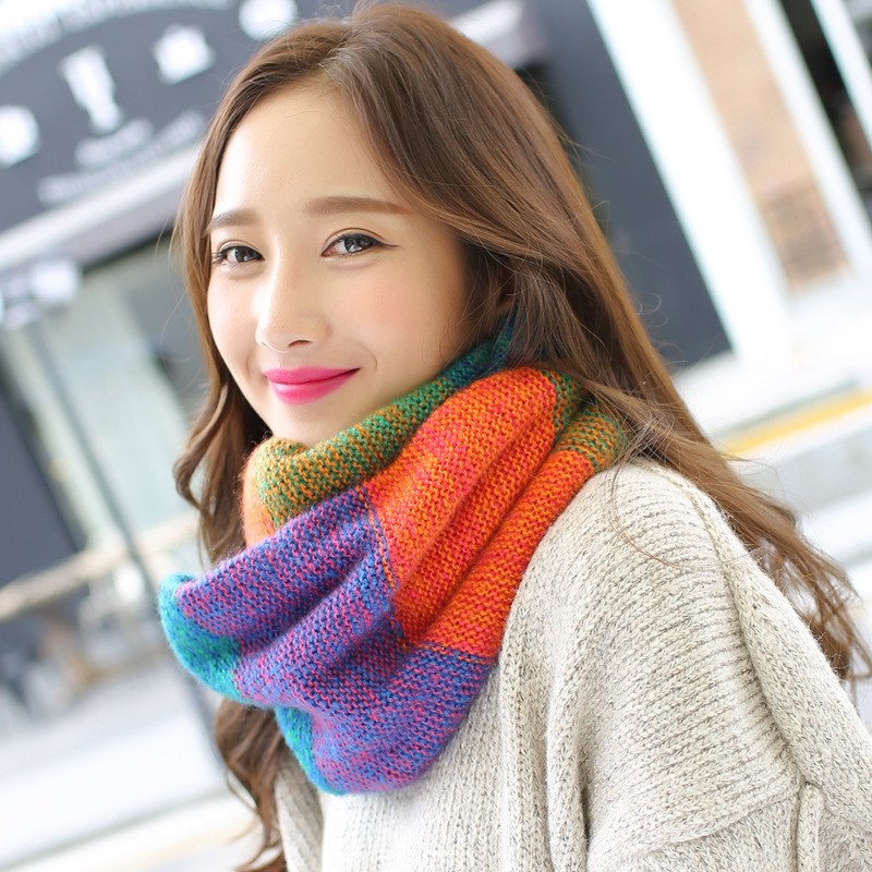 Regenbogen gestrickte Infinity – Infinity Scarf Knit Bewertung und Preis