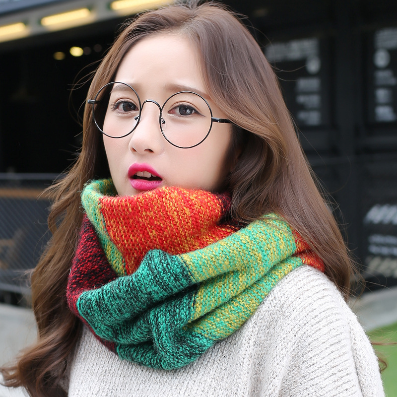 Regenbogen gestrickte Infinity – Infinity Scarf Knit Bewertung und Preis