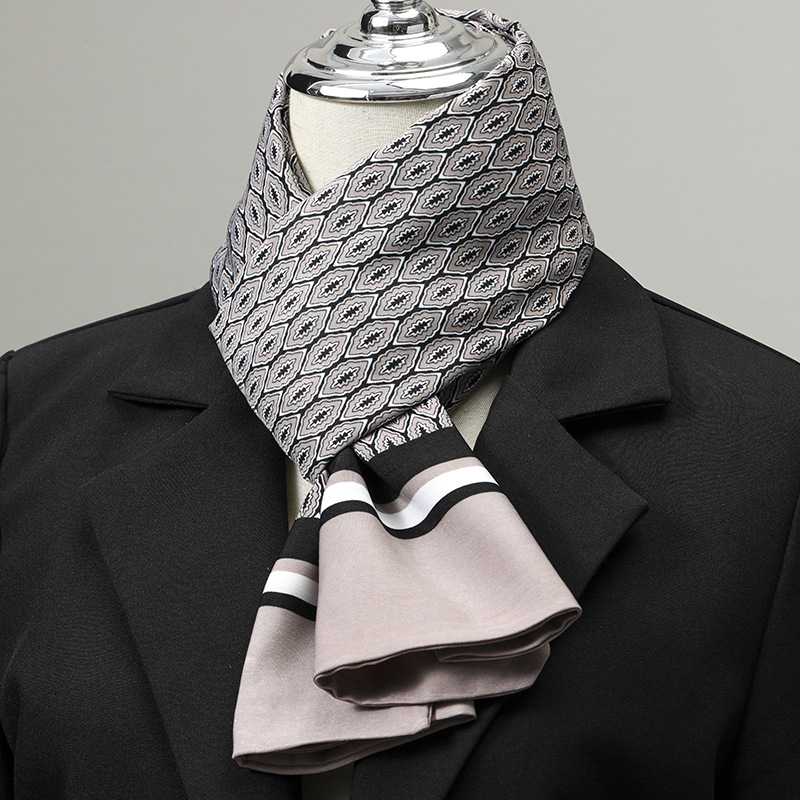 Herren-Schal, Halstuch aus Sei – Silk Neck Scarf Bewertung und Preis